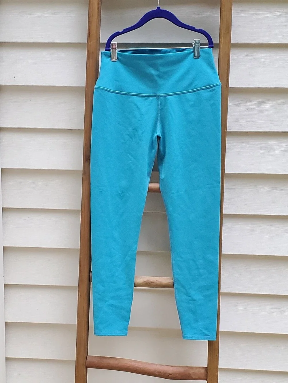 ALO Yoga Blue 7/8 Leggings Size M